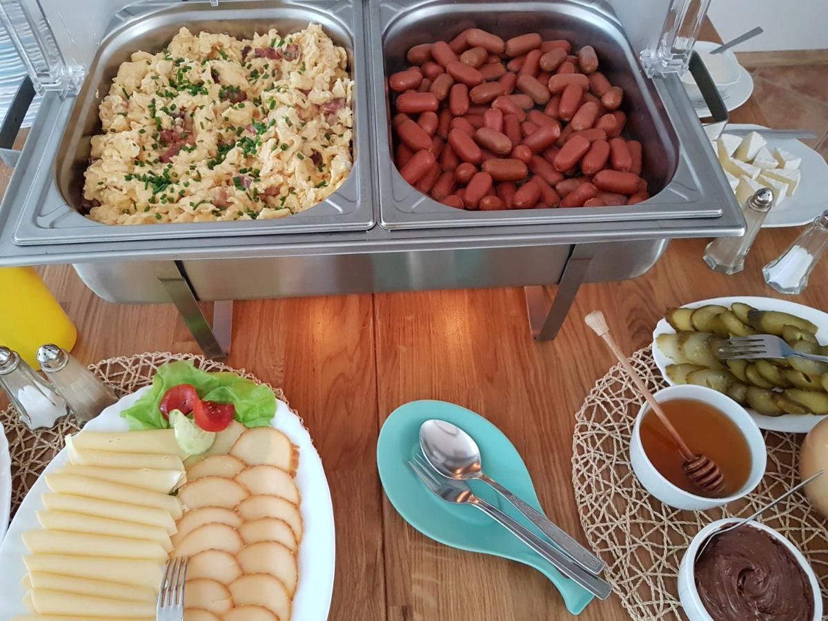 Danusia Bed & Breakfast *